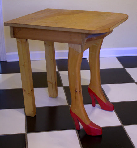 Shoe Table